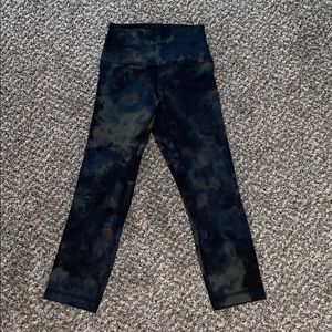 Lululemon align diamond dye crops